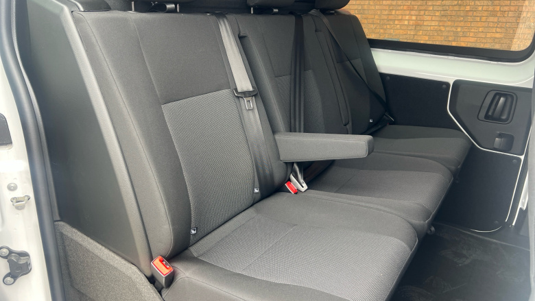 Citroen Dispatch M Diesel 2.0 BlueHDi 145ps Crew Van Enterprise